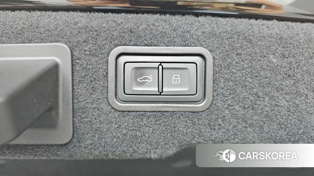 Audi A8 (D5) id 4603907 из Кореи 22
