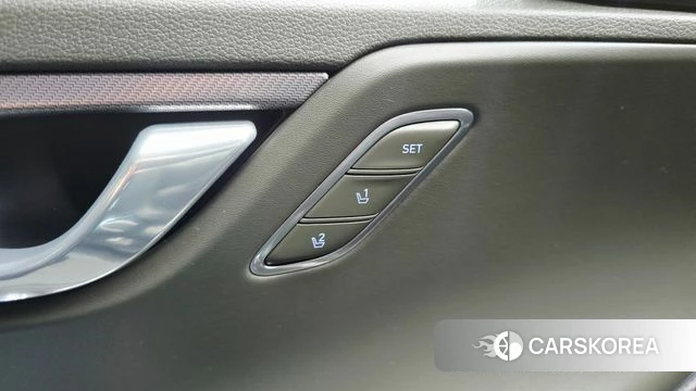 Hyundai The New Grandeur IG Hybrid id 4446958 из Кореи 22