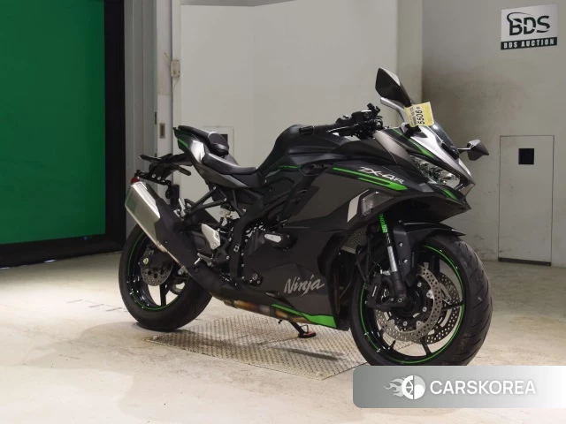 Проданный Kawasaki ZX-4R SE 2024 из Японии, фото 4