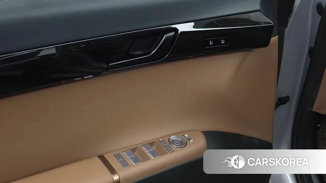 Hyundai Grandeur Hybrid (GN7) id 4560976 из Кореи 22