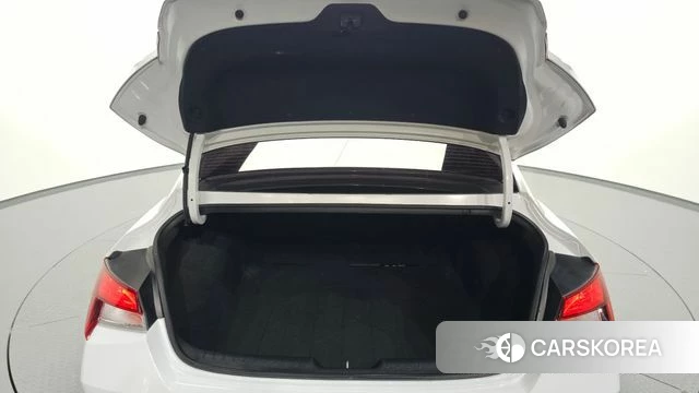 Hyundai Avante Hybrid (CN7) id 4614464 из Кореи 22