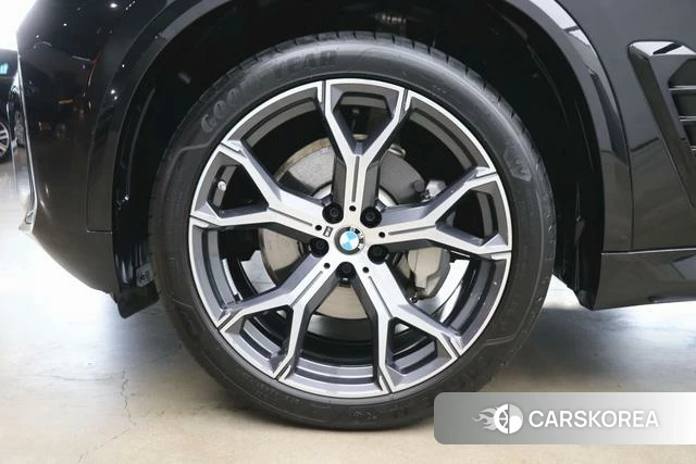 BMW X5 id 4275822 из Китая 22