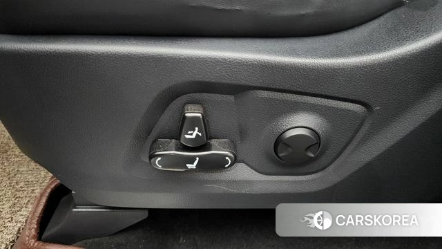 Ssangyong The New Rexton Sports Cannes id 4631670 из Кореи 22