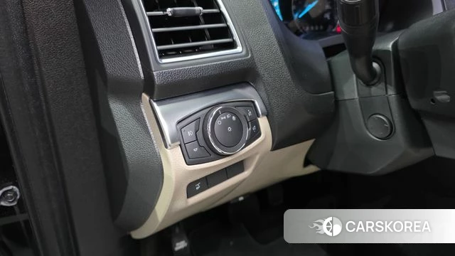 Ford Explorer id 4471628 из Кореи 22
