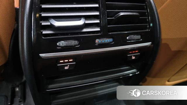 BMW 5 Series (G30) id 4531097 из Кореи 22
