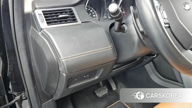 Land Rover Discovery Sports id 4626155 из Кореи 22