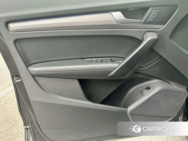 Audi Q5L id 4238161 из Китая 22