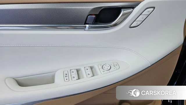Hyundai The New Grandeur IG id 4641713 из Кореи 22