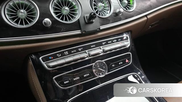 Mercedes-Benz E-Class W213 id 4781216 из Кореи 21