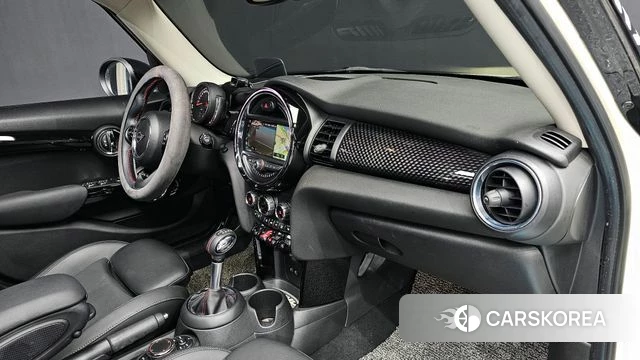 Mini Cooper S id 4578025 из Кореи 22