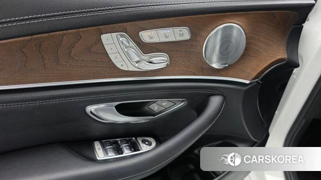 Mercedes-Benz E-Class W213 id 4900380 из Кореи 22