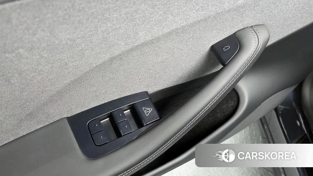 Tesla Model 3 id 4307863 из Кореи 22