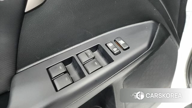 Lexus CT200h id 4615559 из Кореи 22