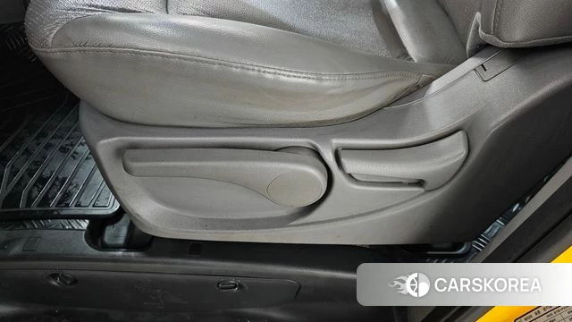 Hyundai The New Grand Starex id 4595966 из Кореи 22