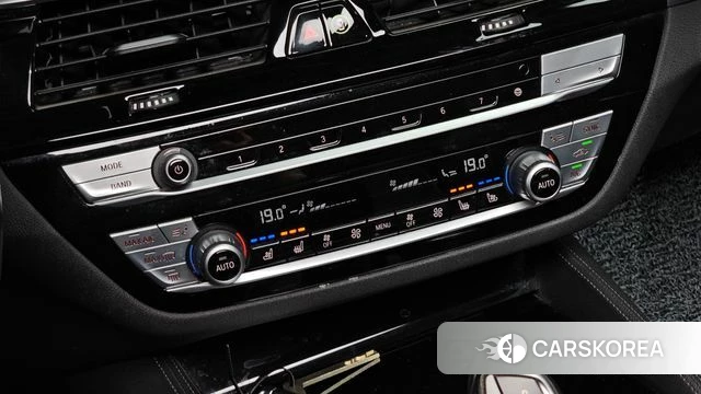 BMW 5 Series (G30) id 4268591 из Кореи 22