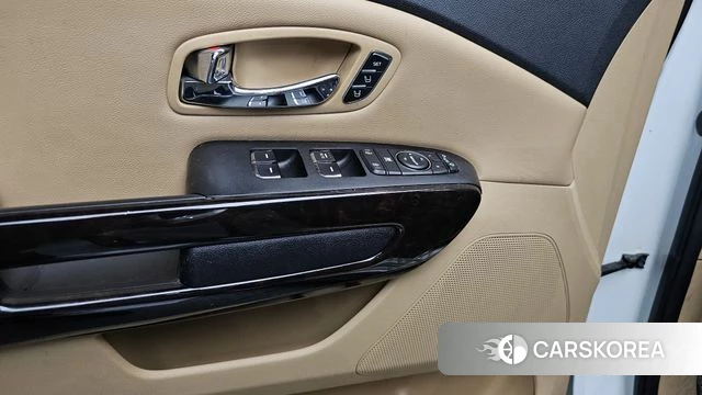 Kia The New Carnival id 4197041 из Кореи 22