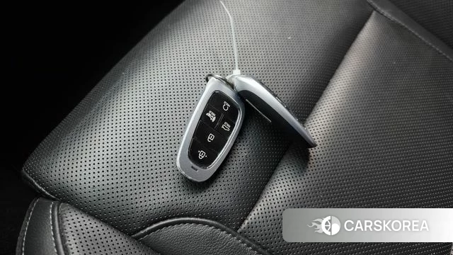 Hyundai The New Grandeur IG Hybrid id 4489683 из Кореи 22