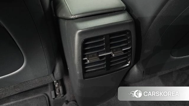 Kia Di Ol Nu Niro id 4774908 из Кореи 22