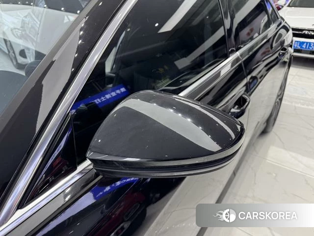 Audi A6L id 4365635 из Китая 22