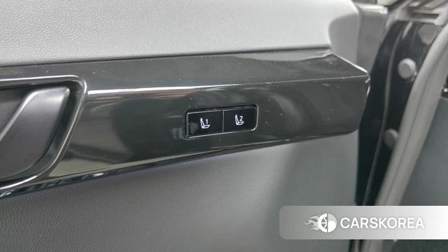 Hyundai Grandeur (GN7) id 4579654 из Кореи 22