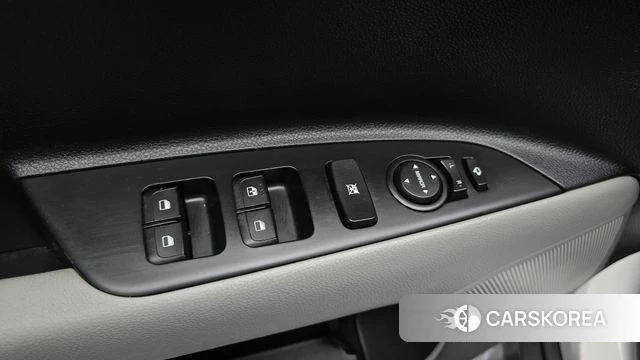 Kia Stonic id 4918763 из Кореи 22