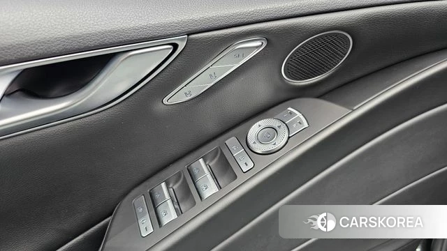 Genesis G80 (RG3) id 4416192 из Кореи 22