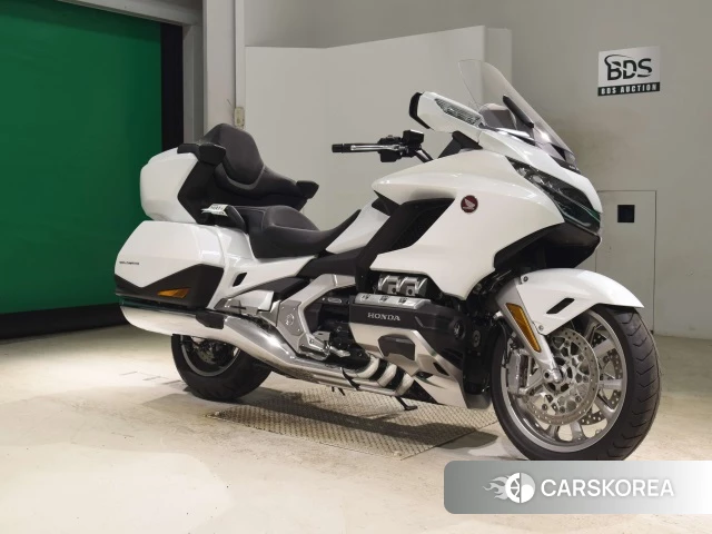 Проданный Honda GL1800 TOUR DCT 2026 из Японии, фото 4