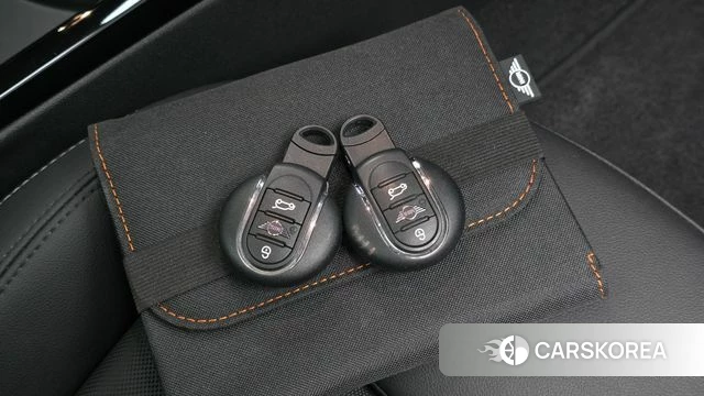 Mini Cooper Clubman id 4462836 из Кореи 22