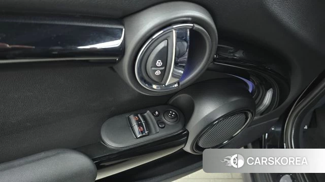 Mini Cooper id 4316099 из Кореи 22