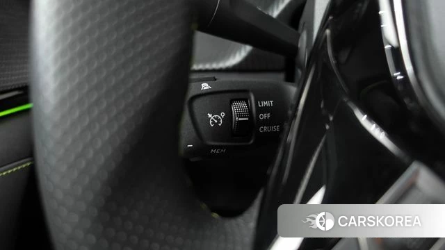 Peugeot e-208 second Generation id 4401404 из Кореи 22