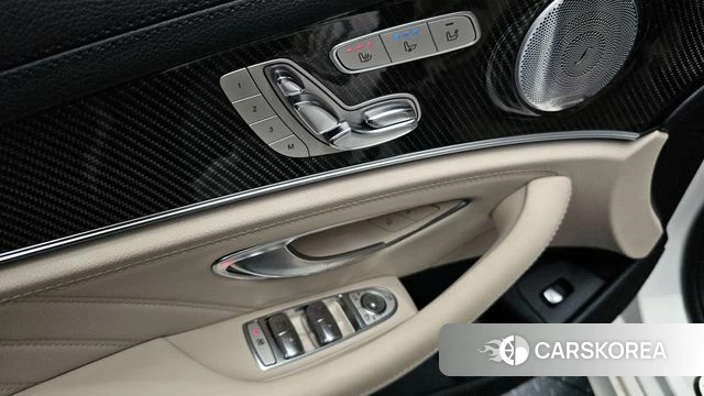 Mercedes-Benz E-Class W213 id 4295086 из Кореи 22