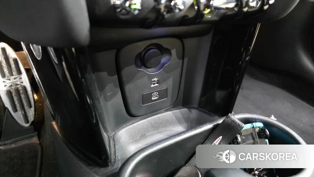 Mini Cooper Electric id 4768254 из Кореи 22