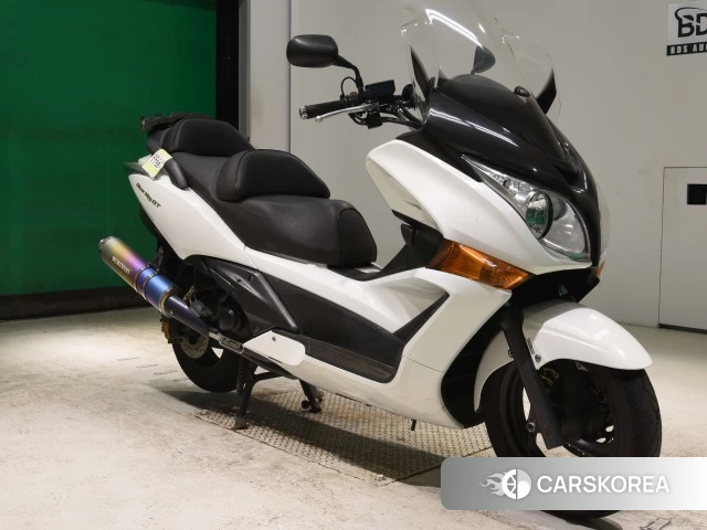 Проданный Honda SILVER WING 600 GT ABS id 4199869 из Японии, фото 3