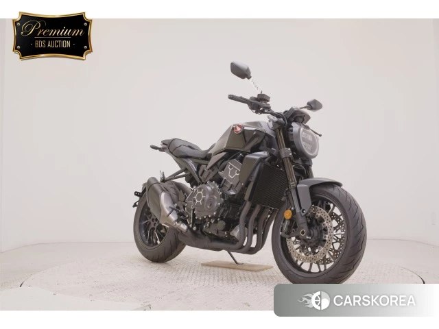 Honda CB1000R id 3949798 из Японии 22