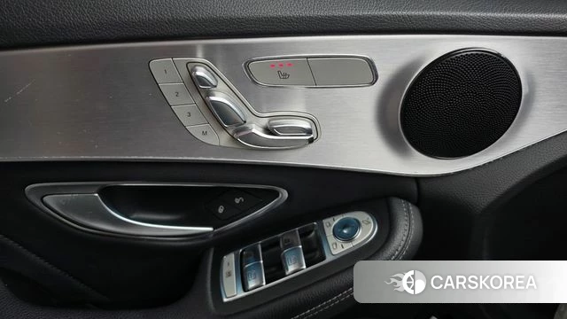 Mercedes-Benz C-Class W205 id 4755293 из Кореи 22