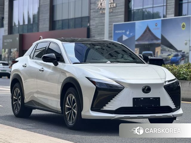 Lexus RZ id 4298350 из Китая 22