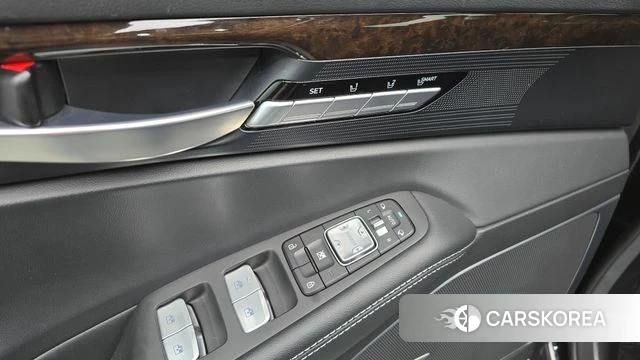 Genesis G90 id 4642789 из Кореи 22