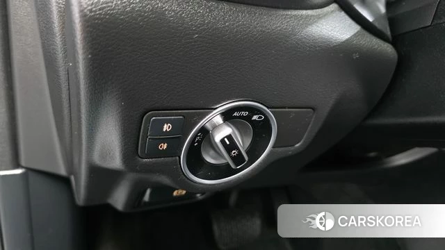 Infiniti Q30 id 4339517 из Кореи 22