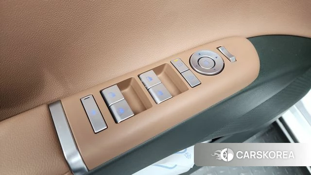 Hyundai Grandeur Hybrid (GN7) id 4505263 из Кореи 22