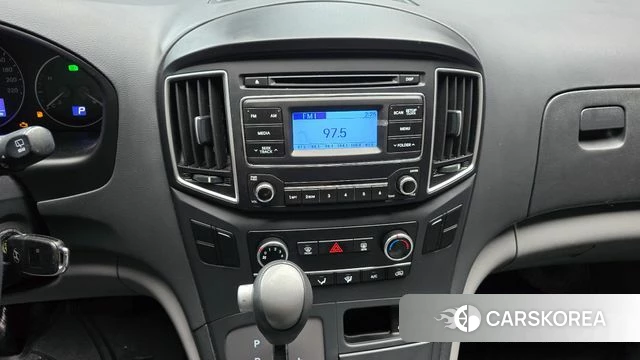 Hyundai The New Grand Starex id 4508369 из Кореи 22