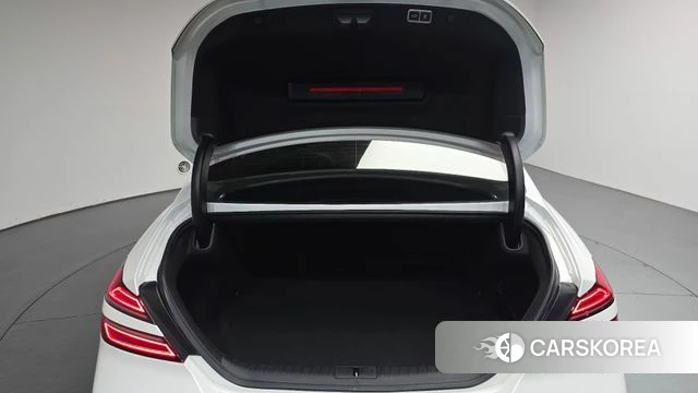 Genesis The New G70 id 4309766 из Кореи 22