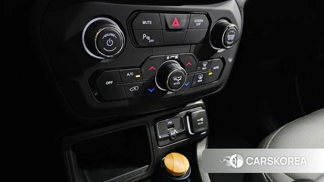 Jeep Renegade id 4731564 из Кореи 22