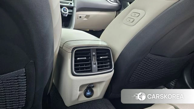 Genesis The New G70 id 4195480 из Кореи 22