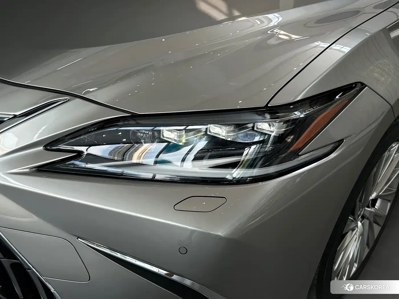 Lexus ES id 4628022 из Китая 22