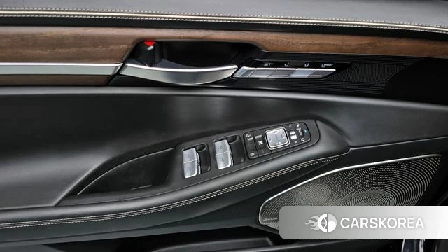 Genesis G90 id 4232534 из Кореи 22