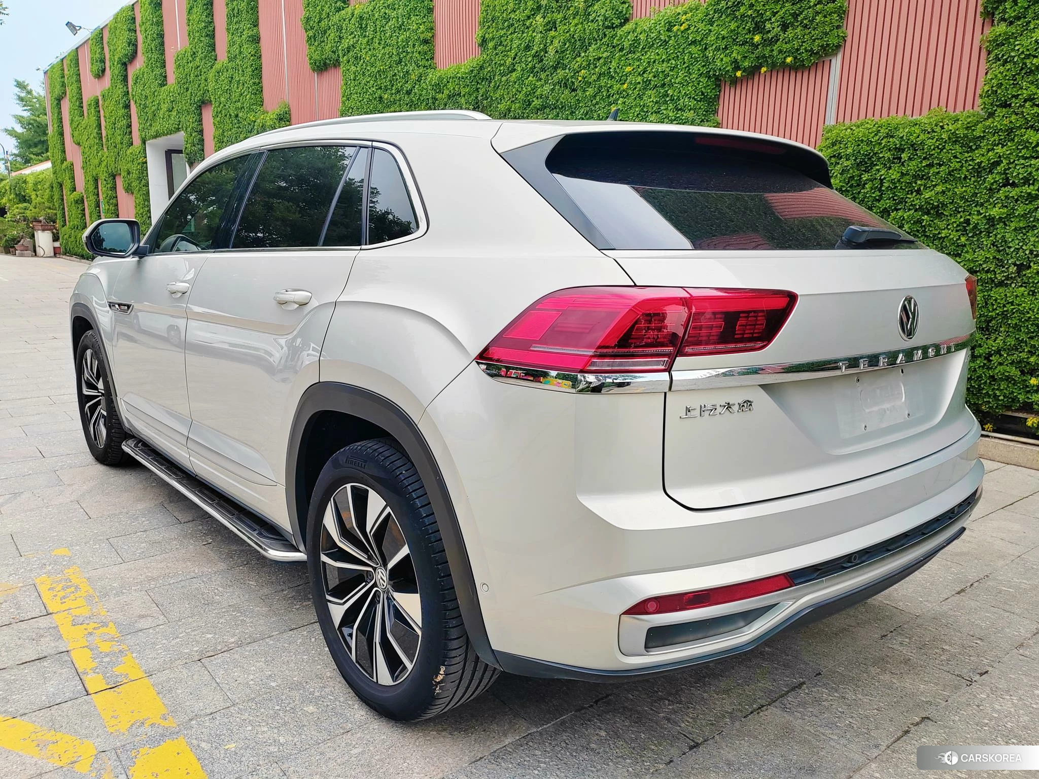 Volkswagen Tourang id 4461691 из Китая 22
