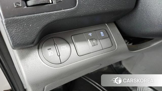 Hyundai The New Grand Starex id 4225689 из Кореи 22