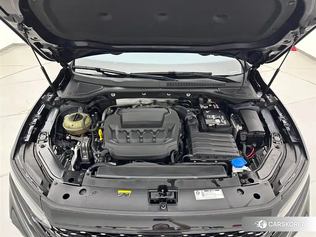 Volkswagen Passat id 4514121 из Китая 22