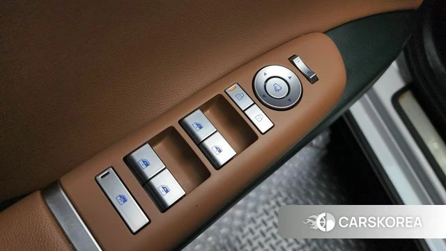 Hyundai Grandeur (GN7) id 4230542 из Кореи 22