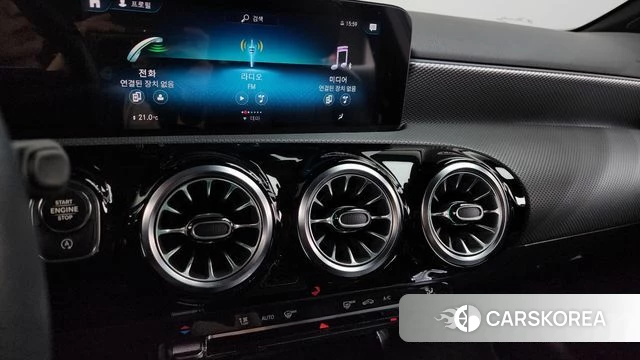 Mercedes-Benz A-Class W177 id 4224050 из Кореи 22